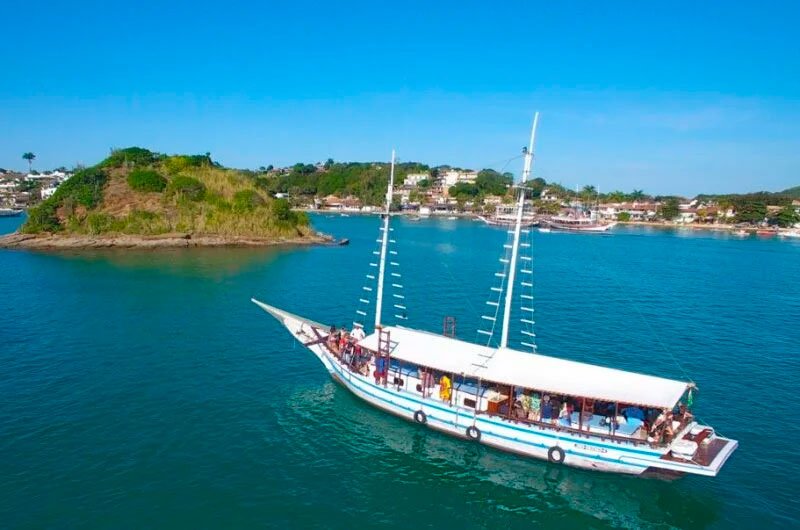 Paseo en escuna en Búzios